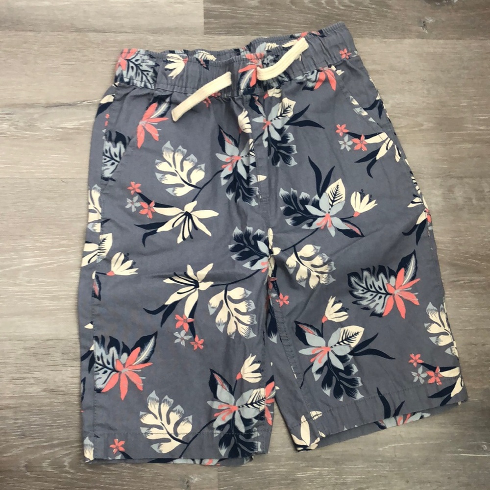 Children’s Place Boys size 10 drawstring short